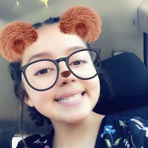 Meet your Posher, Destiney